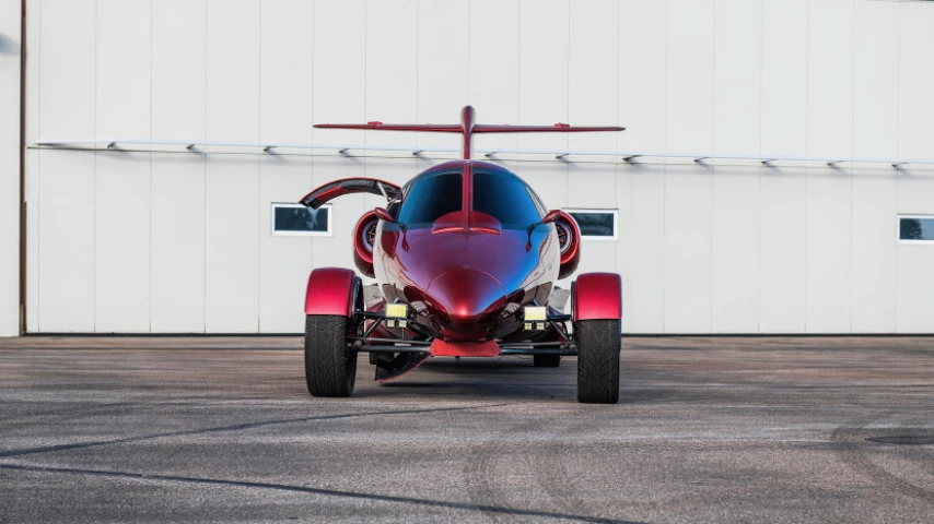 The Learmousine, head-on