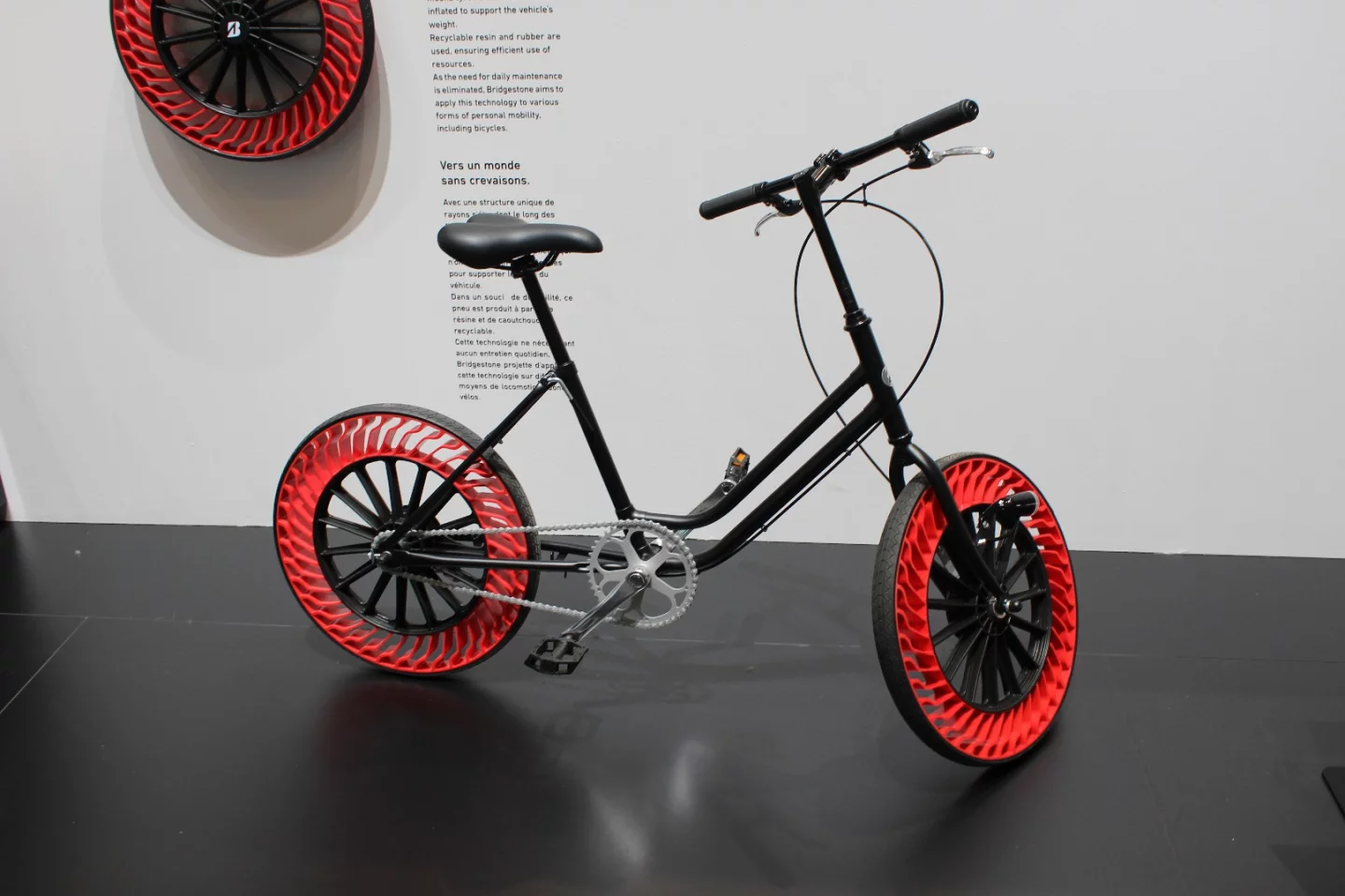 Geneva may be a motor show, but there were also a few compelling human-powered vehicles on display