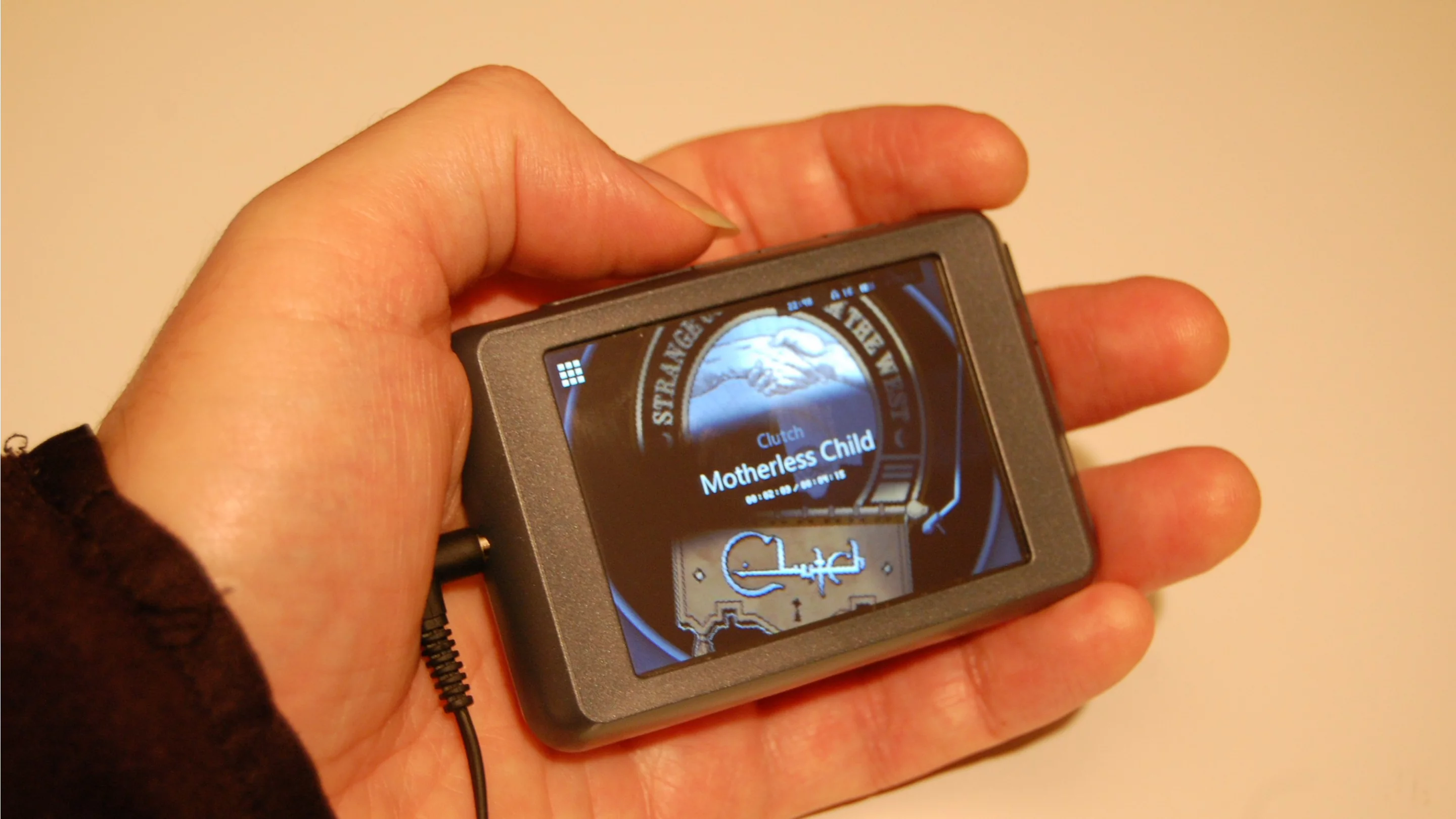 Cowon C2 MP3 player hands-on review