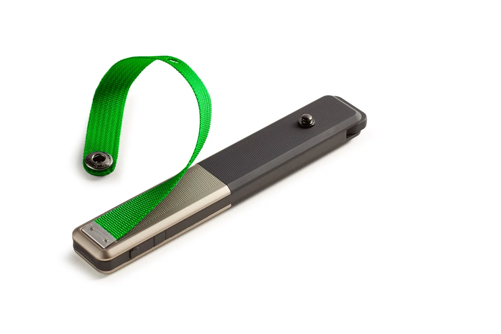 GoTenna's adjustable strap