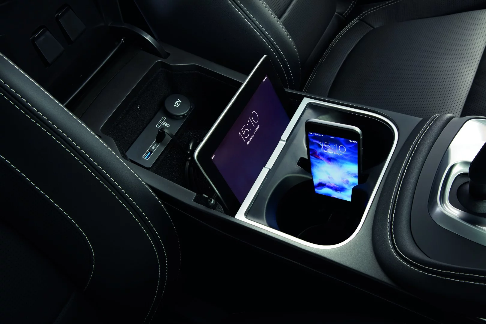 Inside the new Jaguar E-Pace