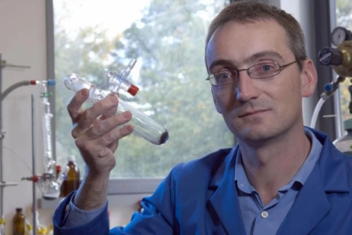 Dr Andrew Weller from the Department of Chemistry at the University of Bath (UK)