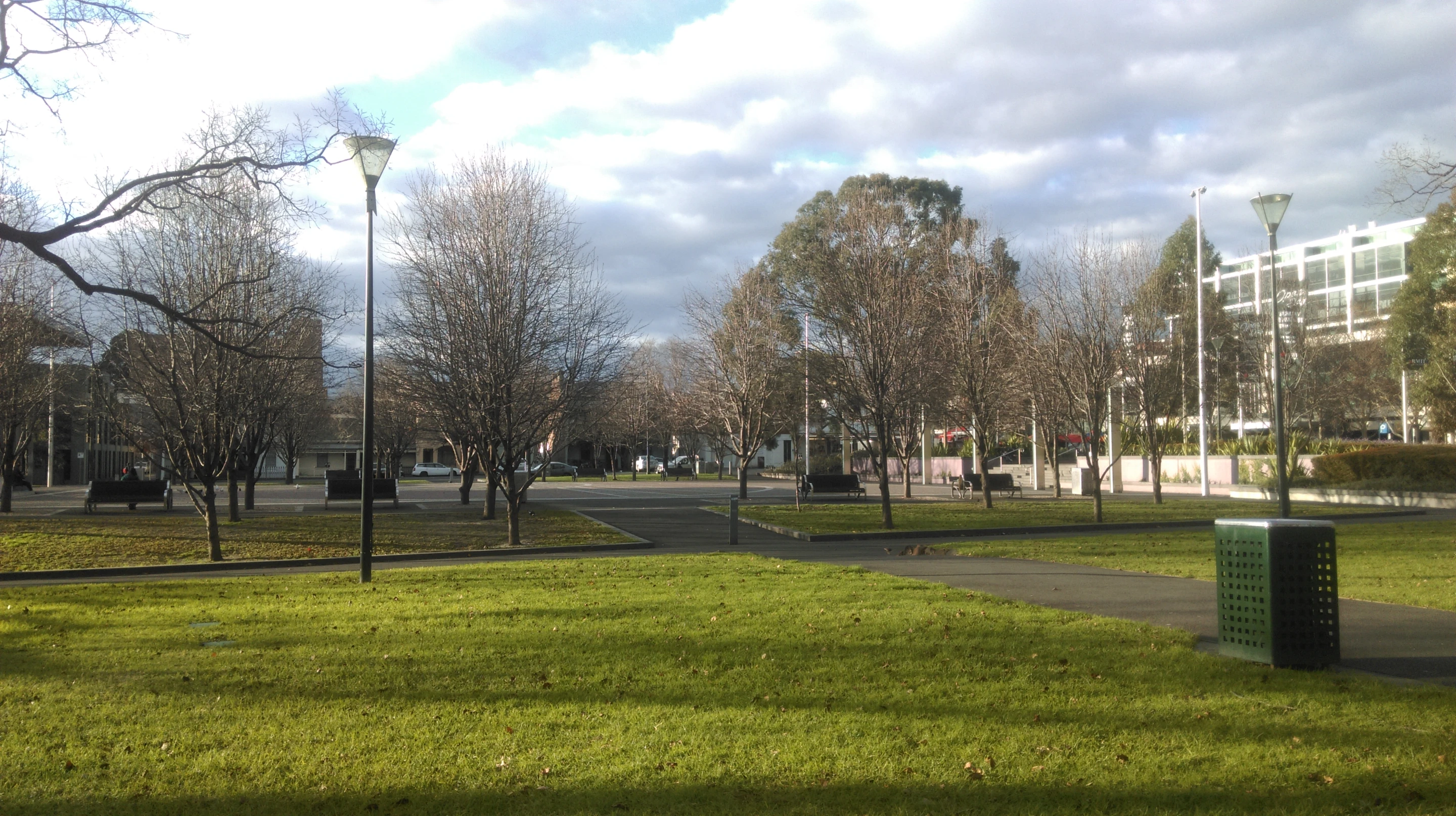 A sample shot taken with the HTC's 13-megapixel rear camera