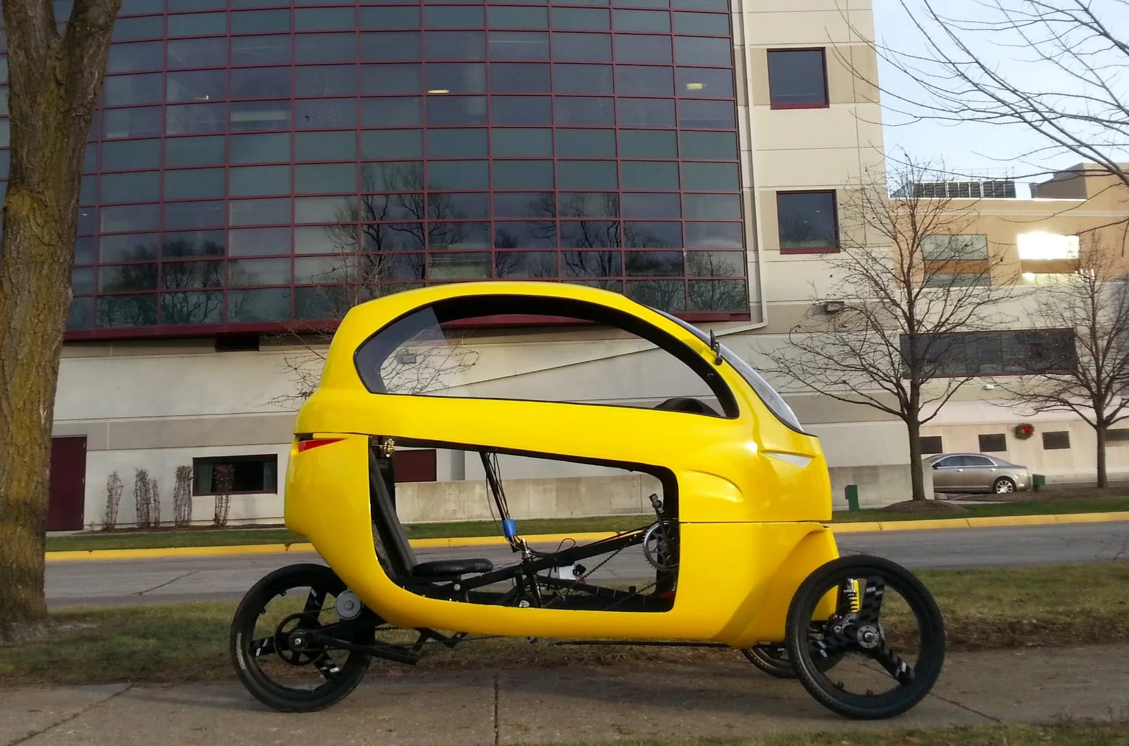 A motor-only top speed of 20 mph (32 km/h) is possible with the Ego, along with a claimed battery range of over 30 miles (48 km)
