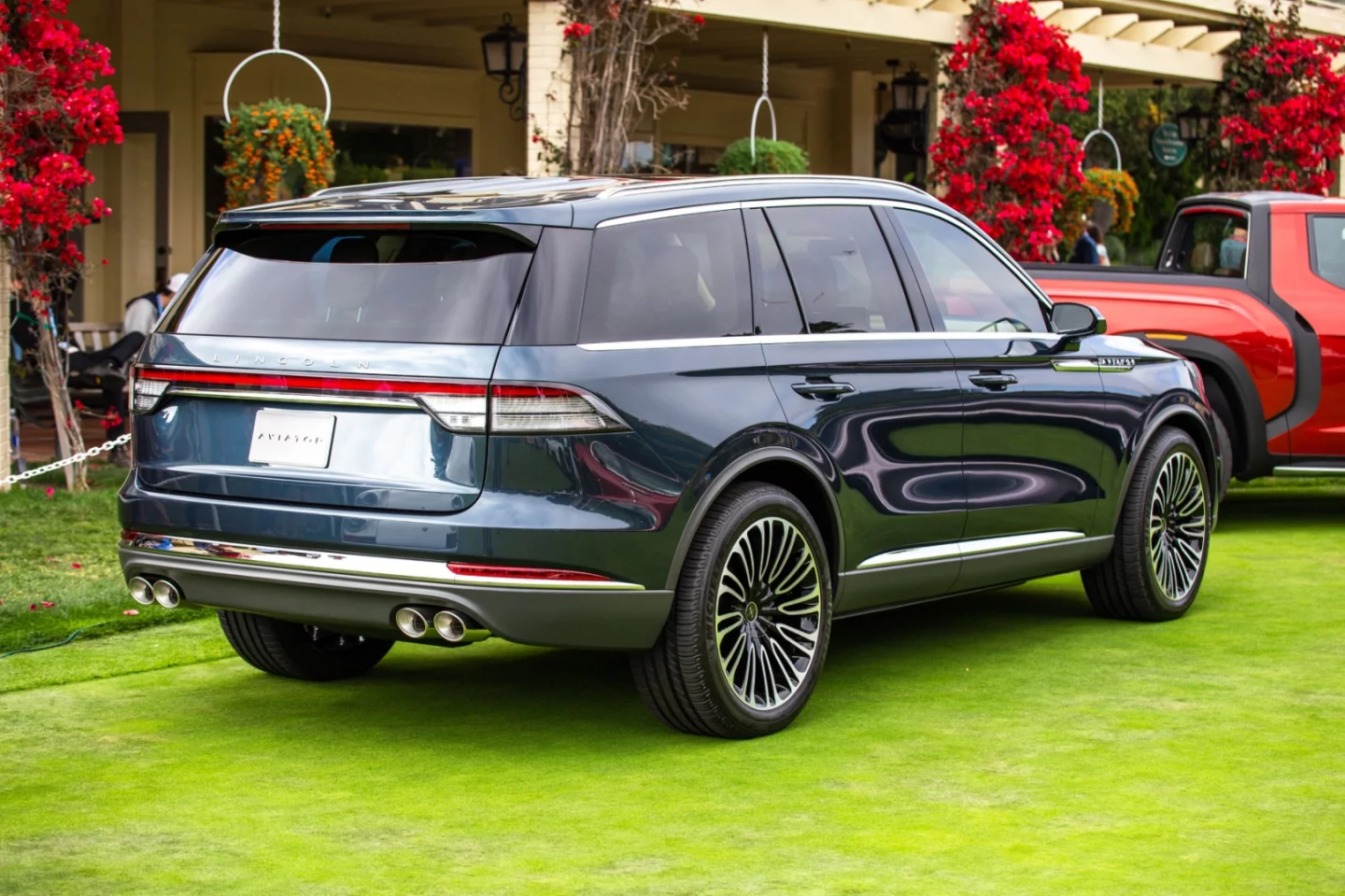 A preview of Lincoln's upcoming Aviator rear-wheel drive SUV