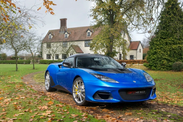 The Lotus Evora GT410 Sport will become available globally, starting in Europe now and in the United States and China in the third quarter of 2018