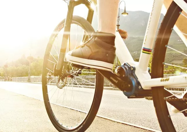 The P1.18 kit also includes custom cranks