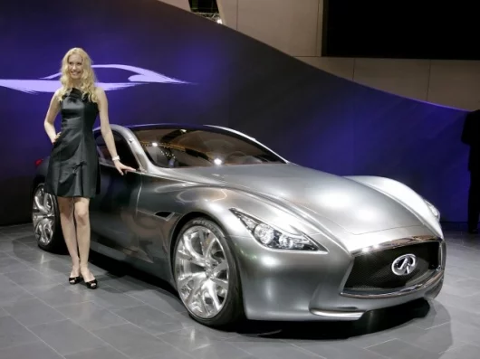 Infiniti Essence Concept car