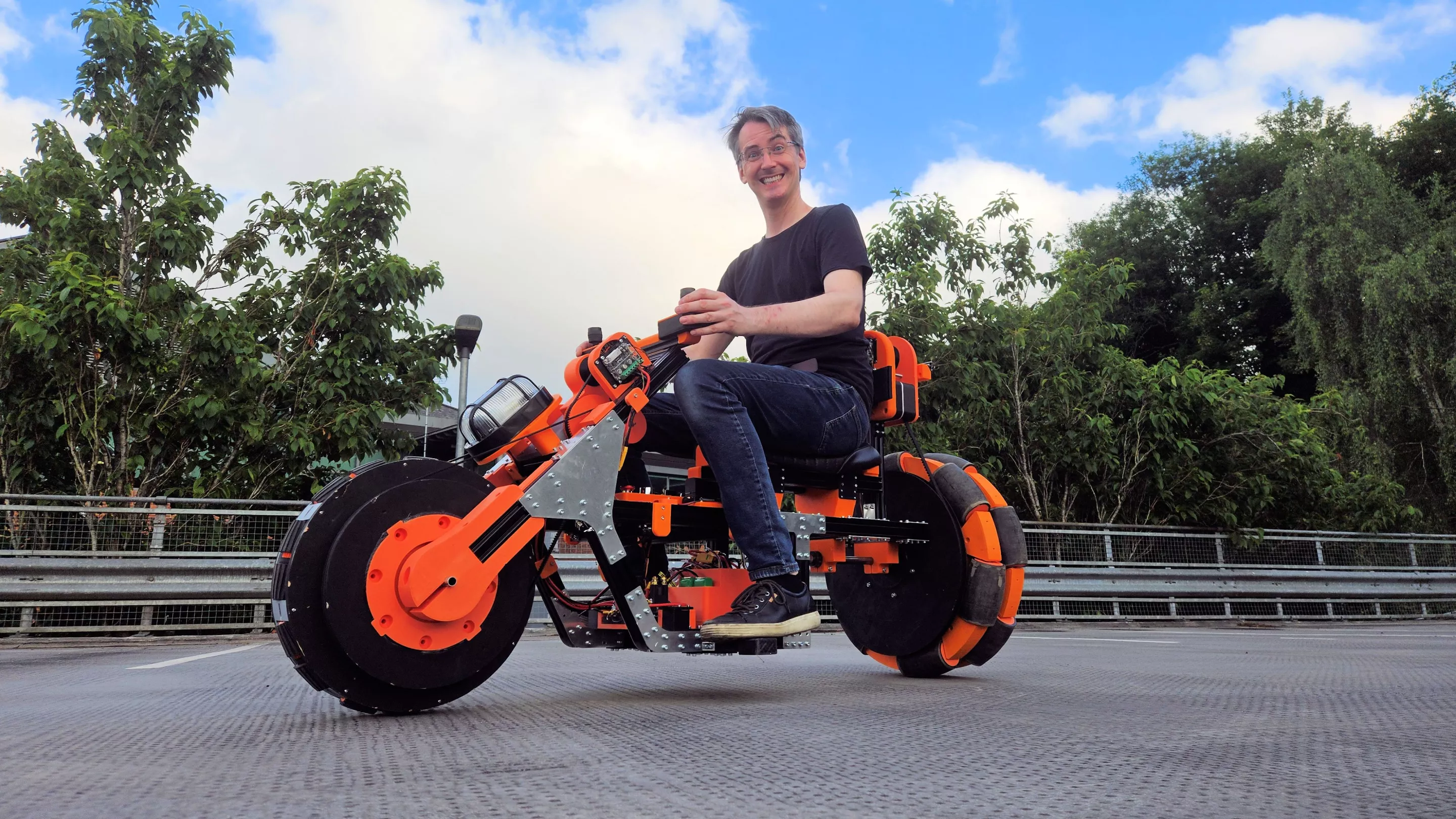 Forward, reverse and side-to-side: James Bruton covers all the angles for his latest omni-bike project