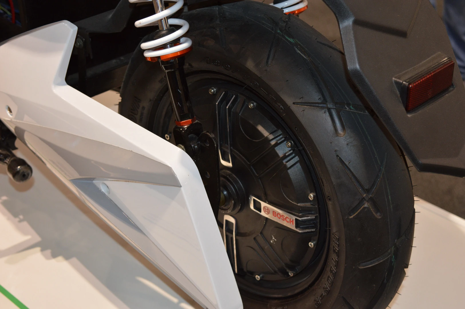 With a modest power output and custom electronic features, the Bosch wheel hub motor is available only for the Chinese market