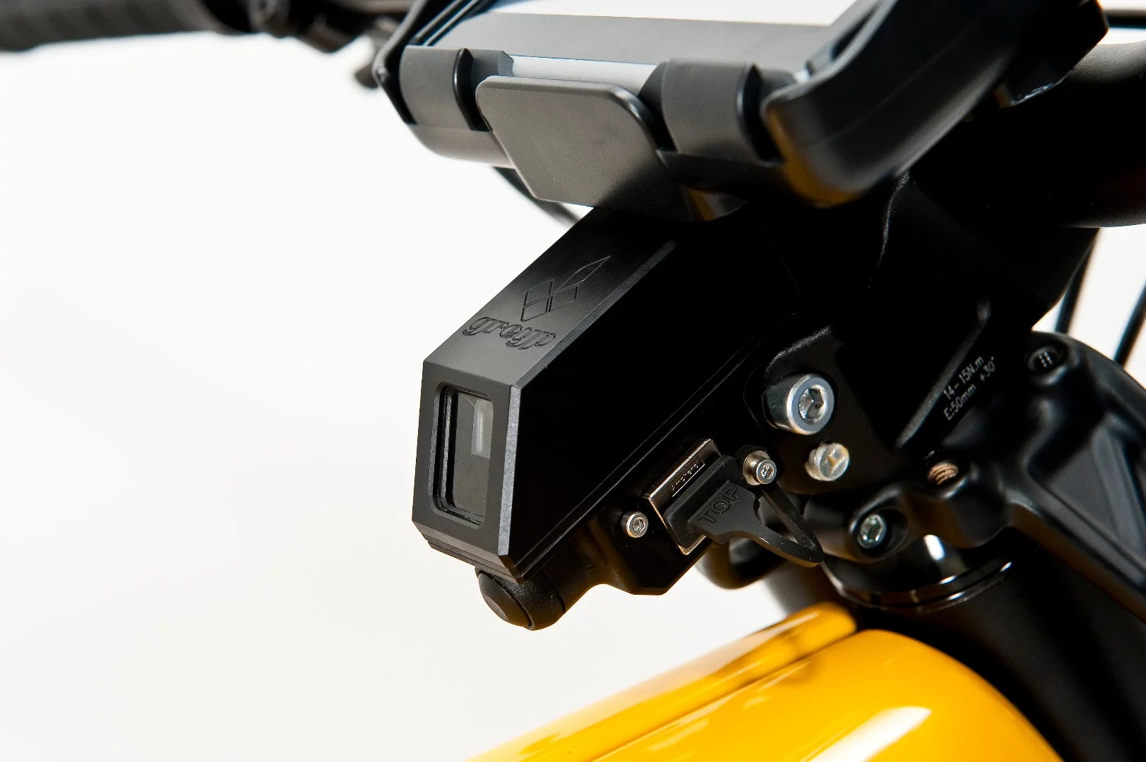 The customizable thumbprint scanner provides a touch of hi-tech security. Alternatively the rider can unlock the electric motor by dialing-in a PIN number in the touchscreen