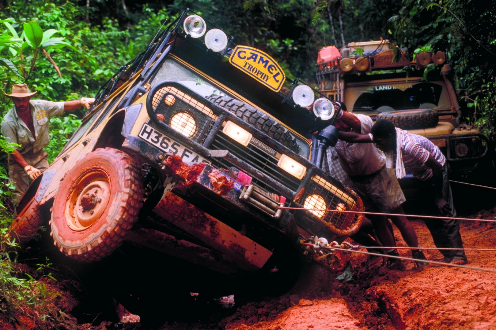 Defender 110 competes in the Camel Trophy