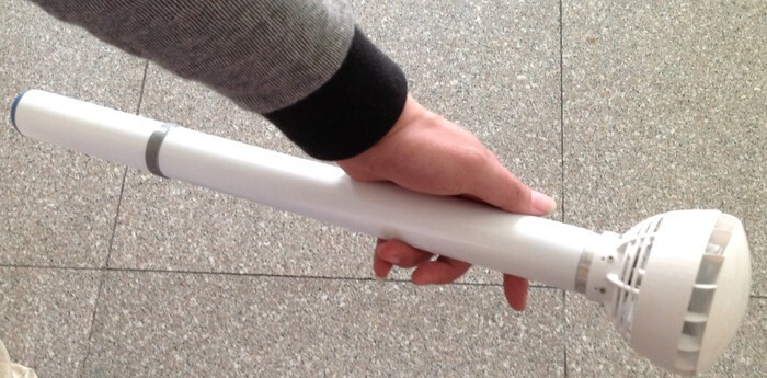 The Air umbrella employs a fan forced air shield instead of a cloth canopy