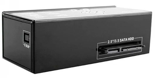 The Brando SATA HDD Multi-Media Player Adapter accepts 2.5 and 3.5in (6.4 and 8.9cm) SATA hard disk drives