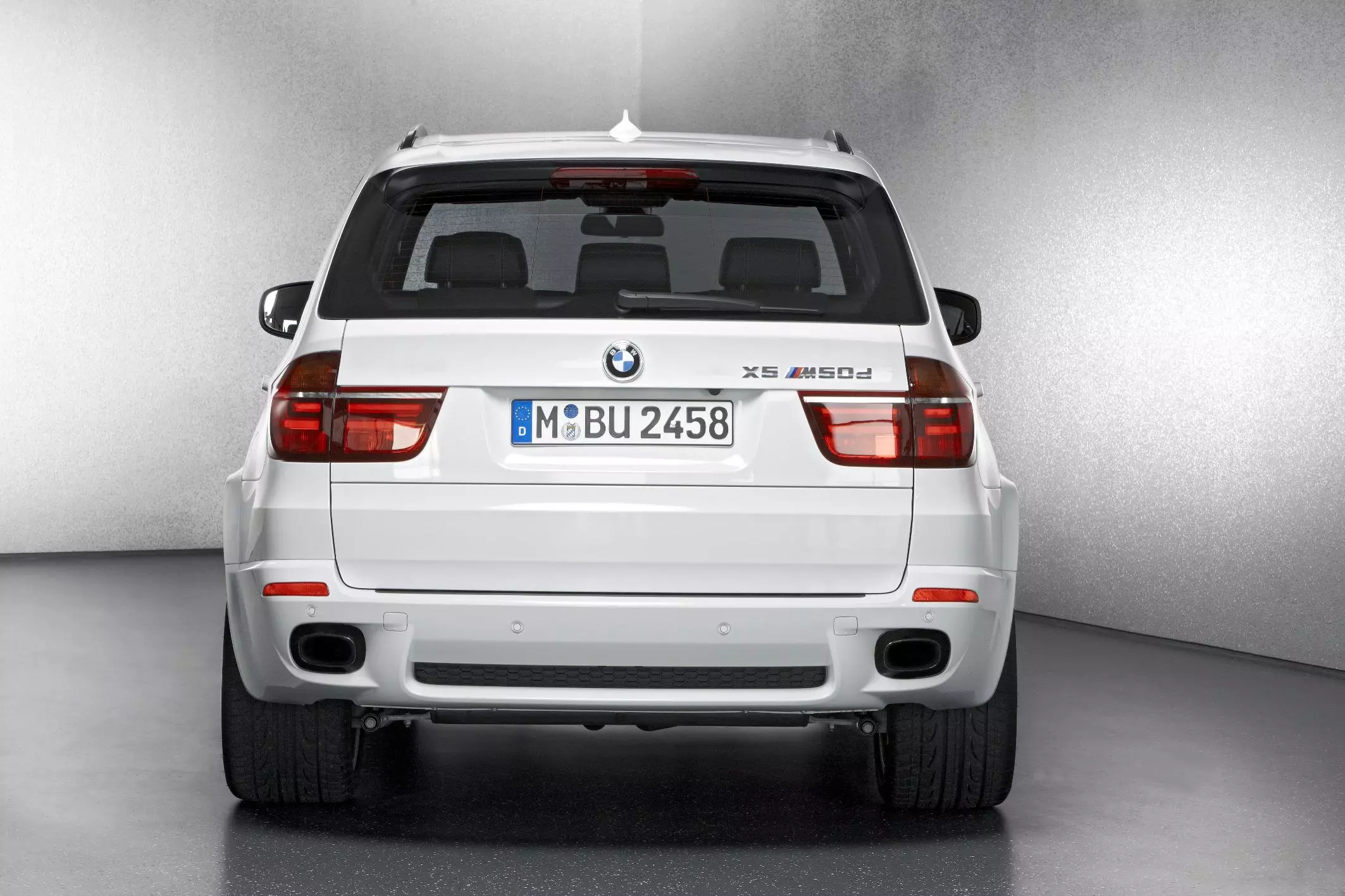 The BMW X5 M50d