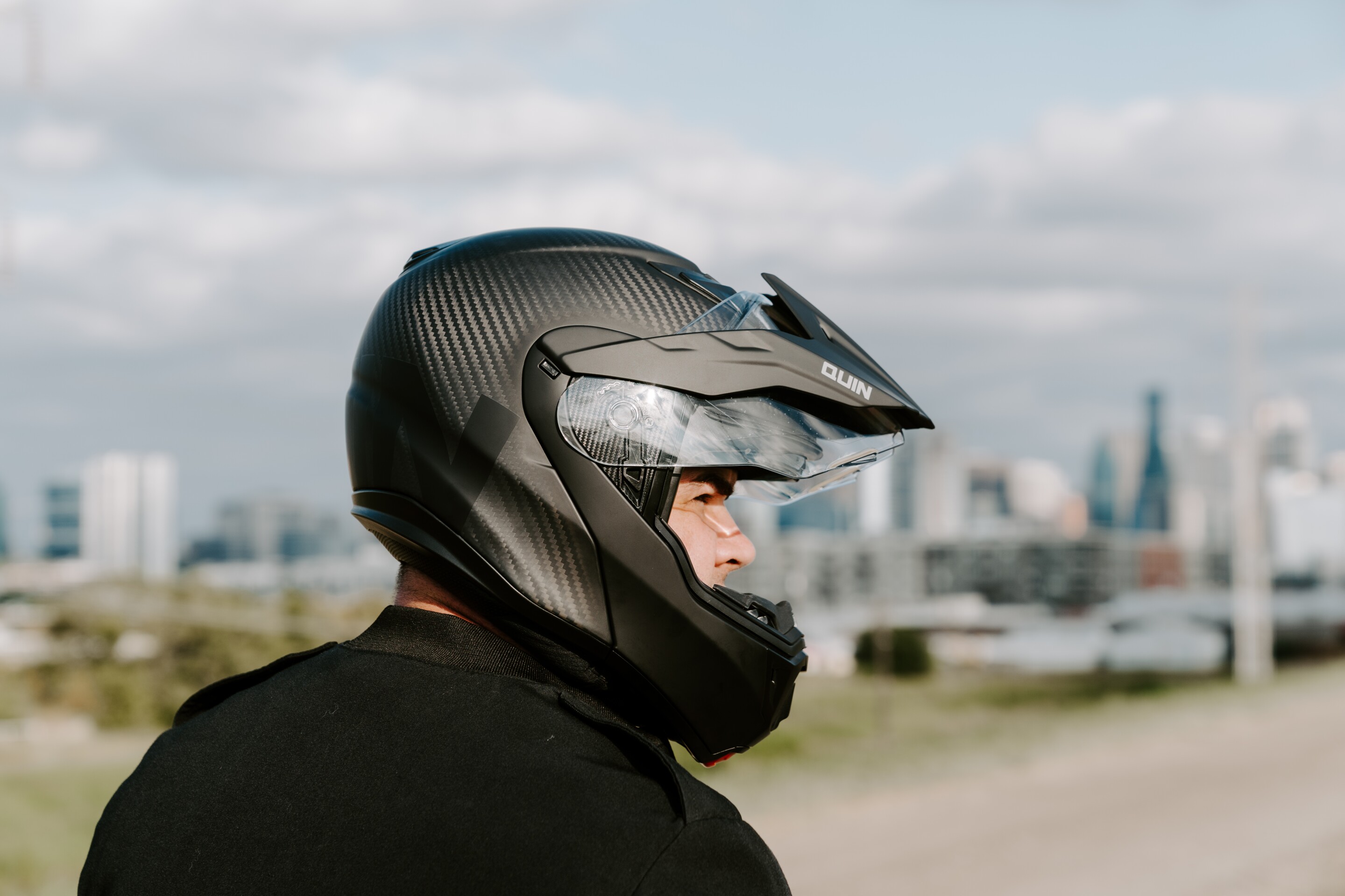 Quin Quest modular smart helmet will call for help if you crash