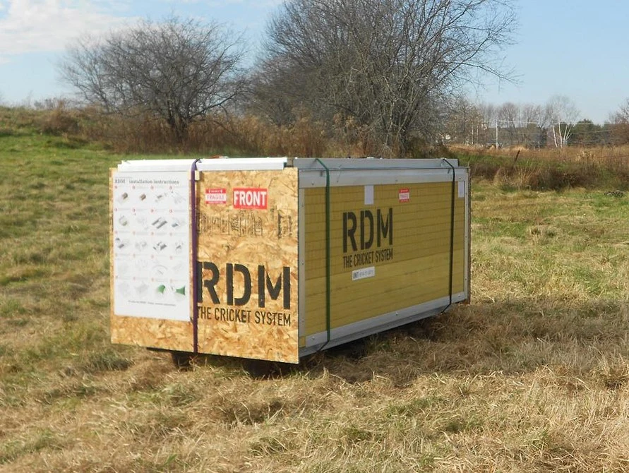 Cleverly, RDM actually makes use of the box it ships in as a base for its structure, while its roof is made from fabric