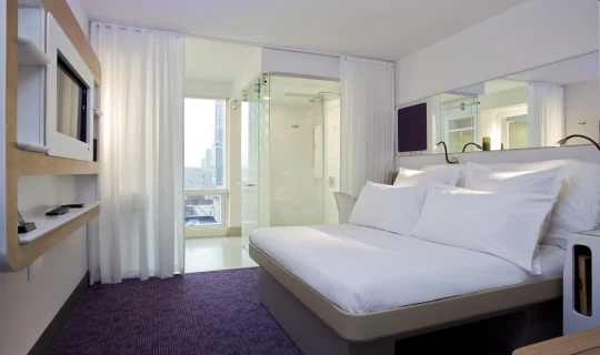 NYC Premium Cabin at Daylight (Image: Yotel)