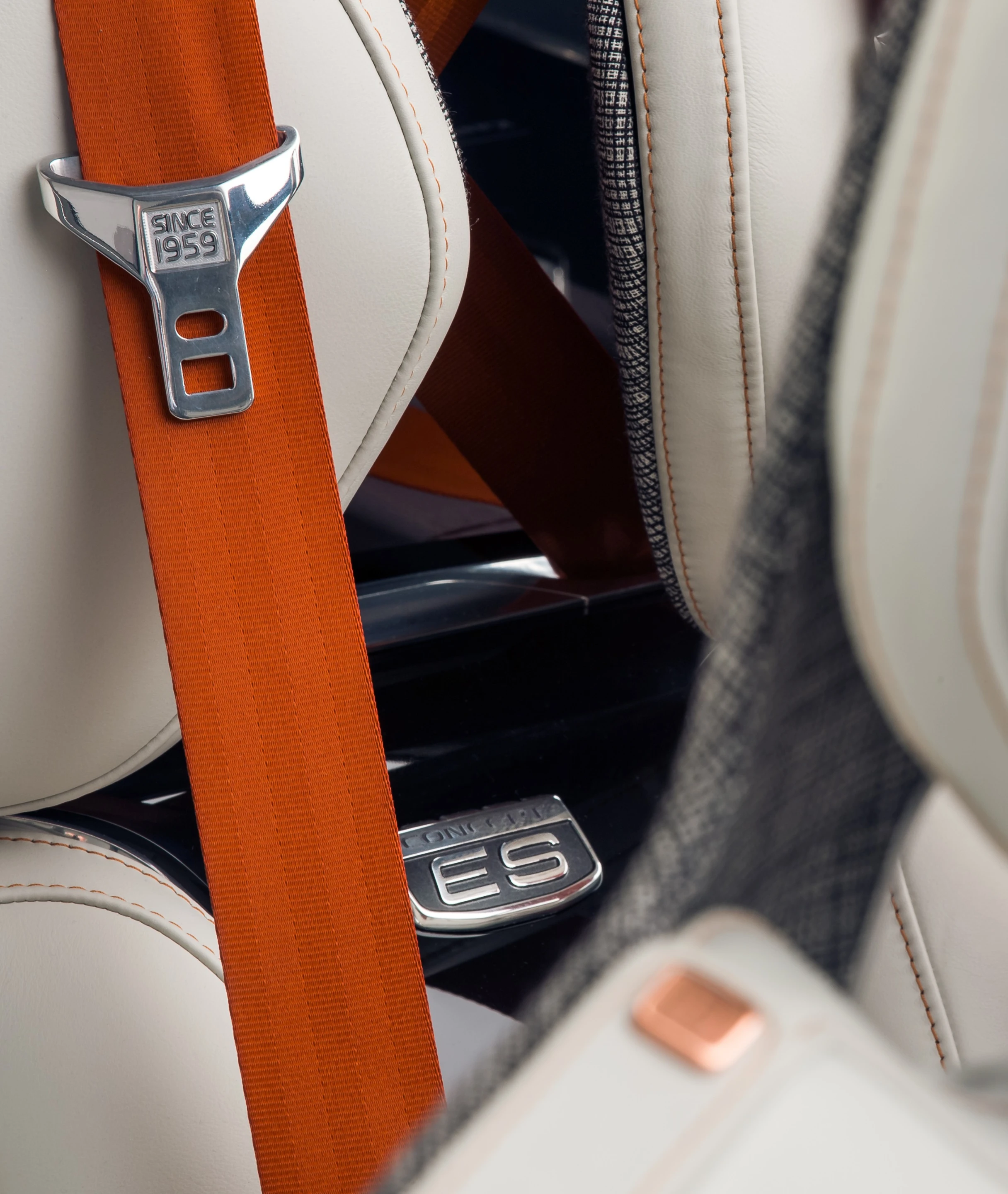 Retro details like the 'ES' symbol and 1959 seatbelt buckles are a direct homage to Volvo's 1800 shooting brake from the 1970s