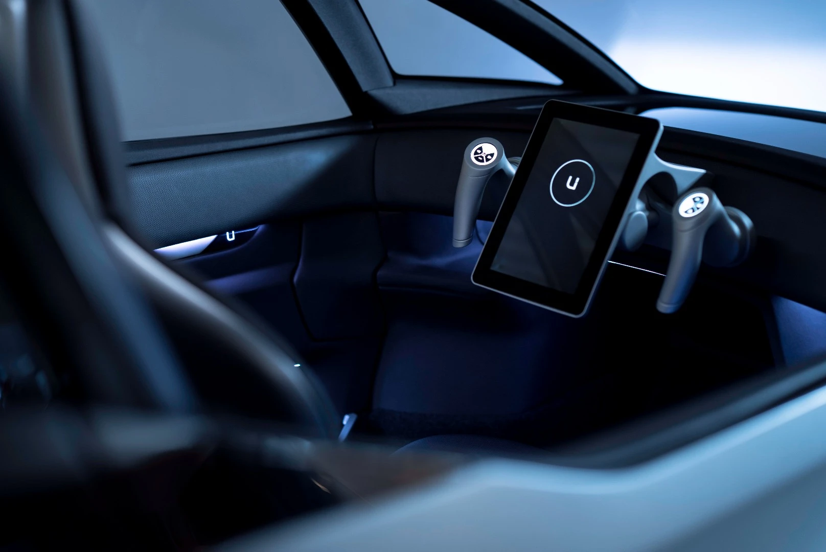 Uniti is giving buyers a choice of traditional steering wheel or center pivot joystick control