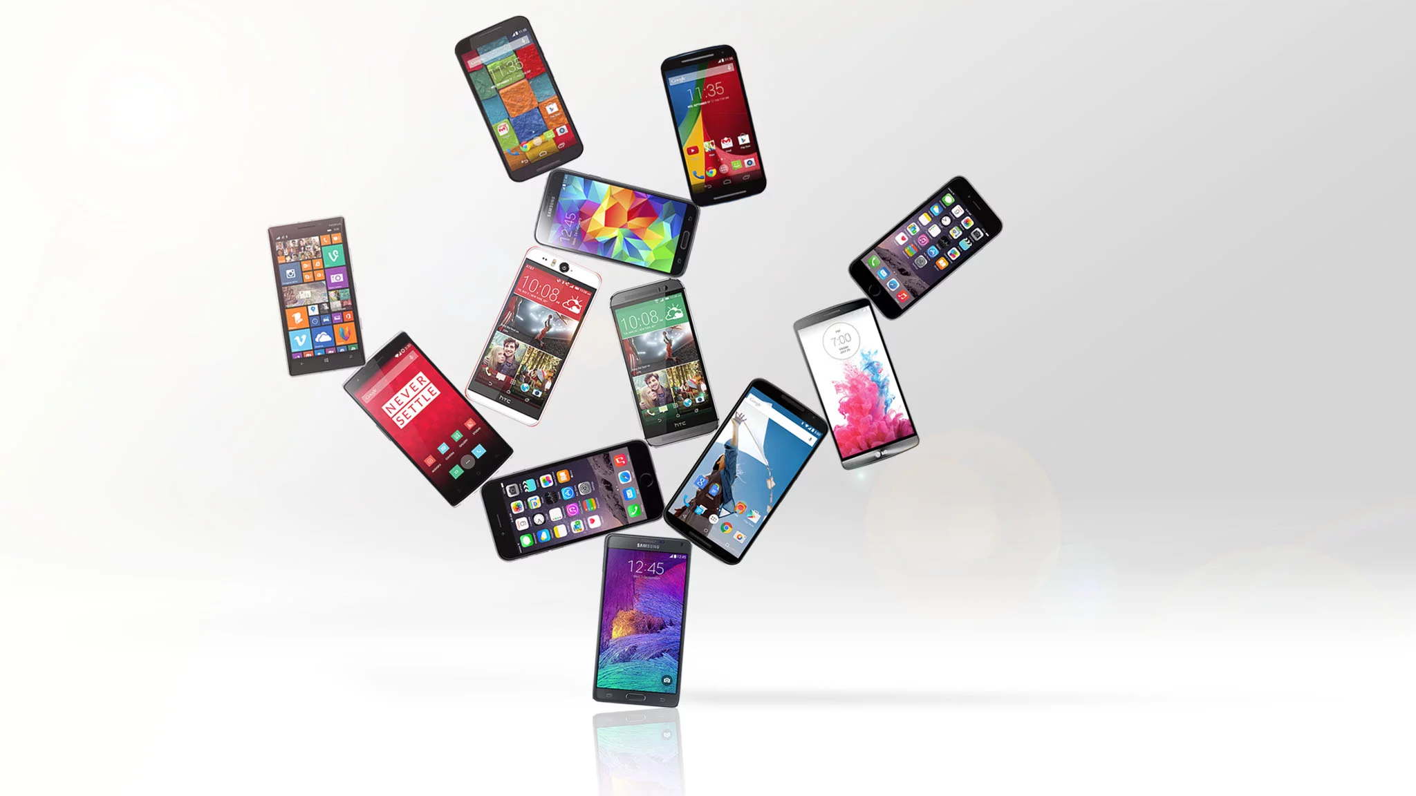 Gizmag compares 12 of the best smartphones you can buy during the 2014 holidays