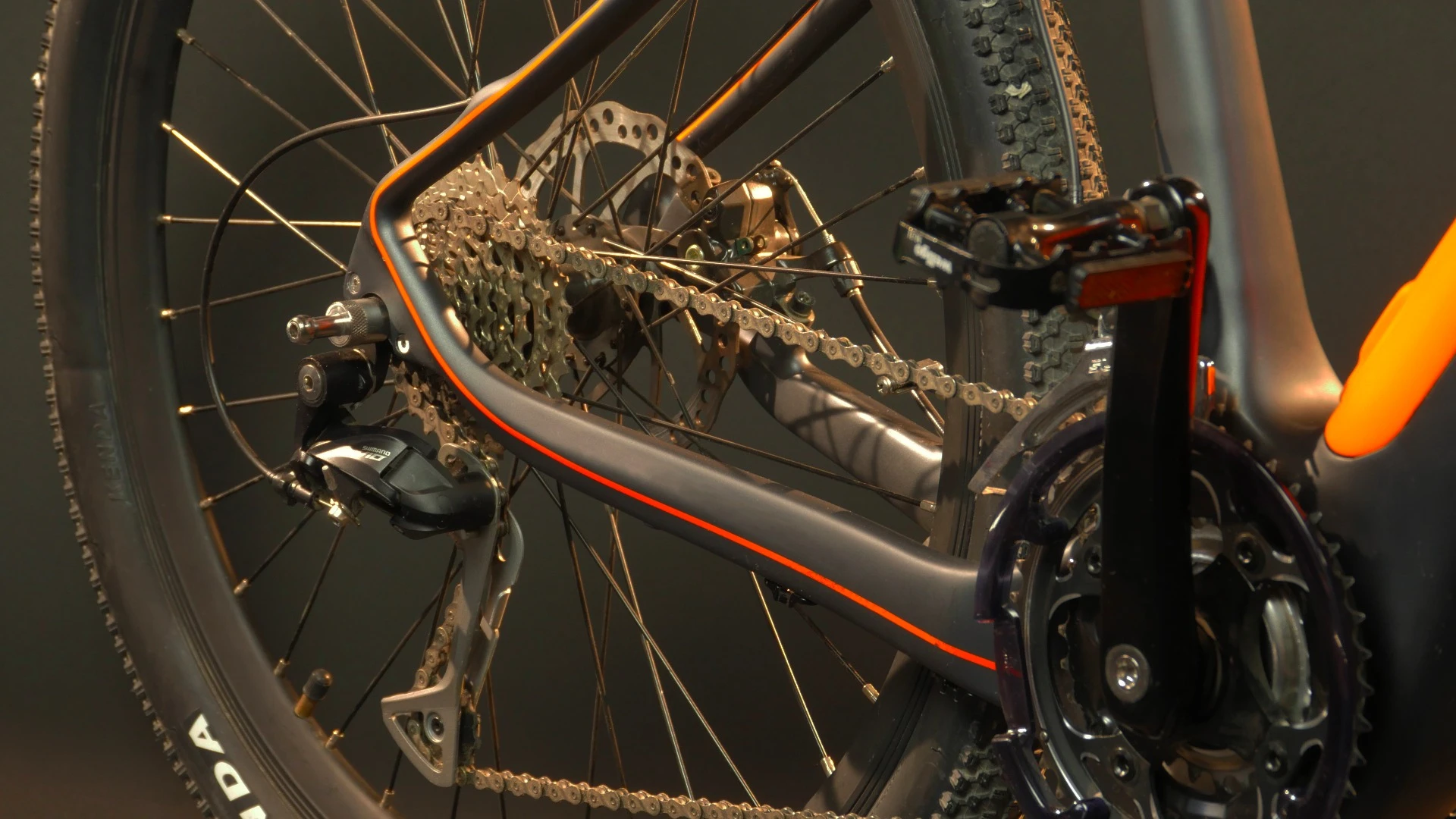 The All-Go has a 27-speed Shimano powertrain