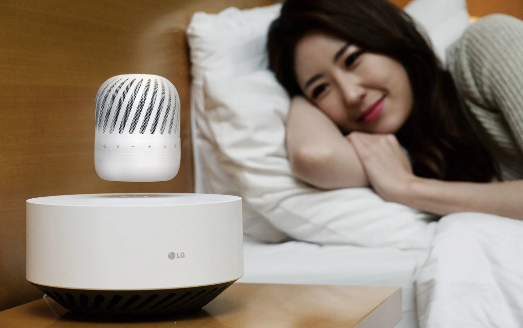 The PJ9's levitating module houses a 360-degree omnidirectional speaker, while the base station below includes both the charger and subwoofer