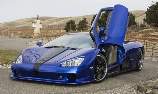 Twin-turbo V8 Ultimate Aero