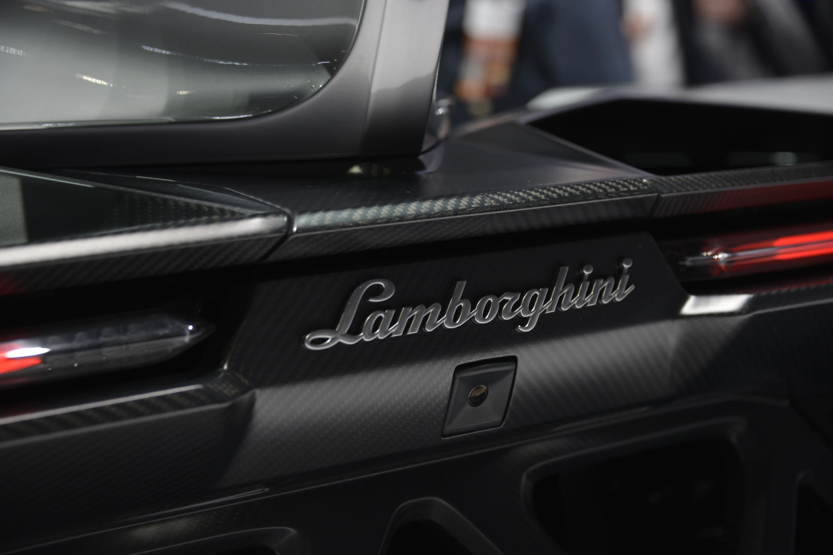 Lamborghini introduces the Veneno