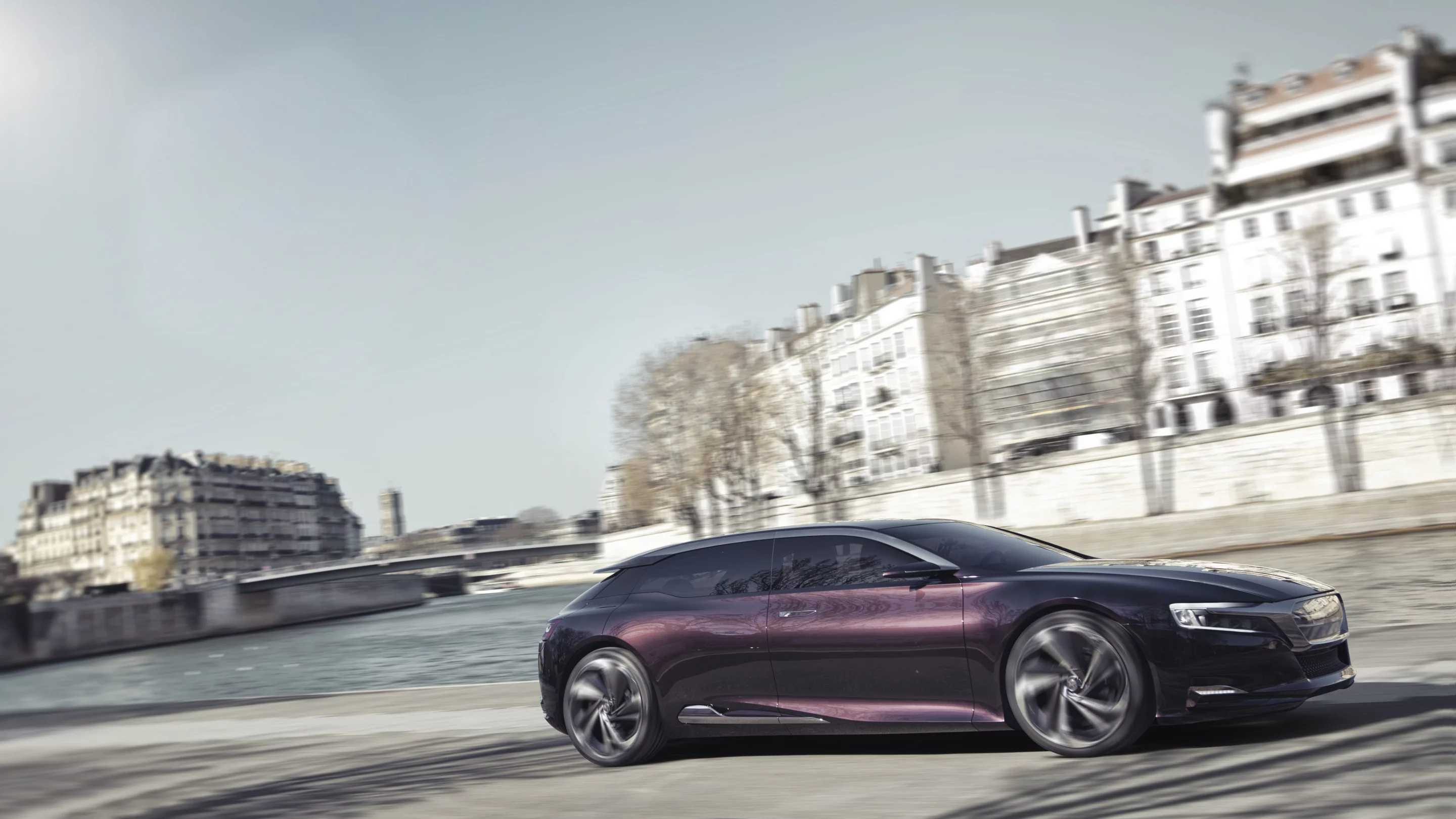 The Numéro 9 concept features the famous "shooting brake" body style