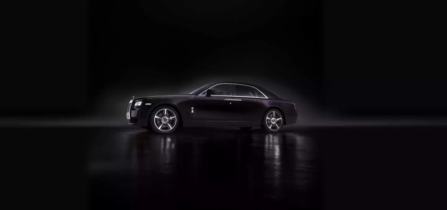 The Rolls-Royce Ghost V-Specification has its own design motif