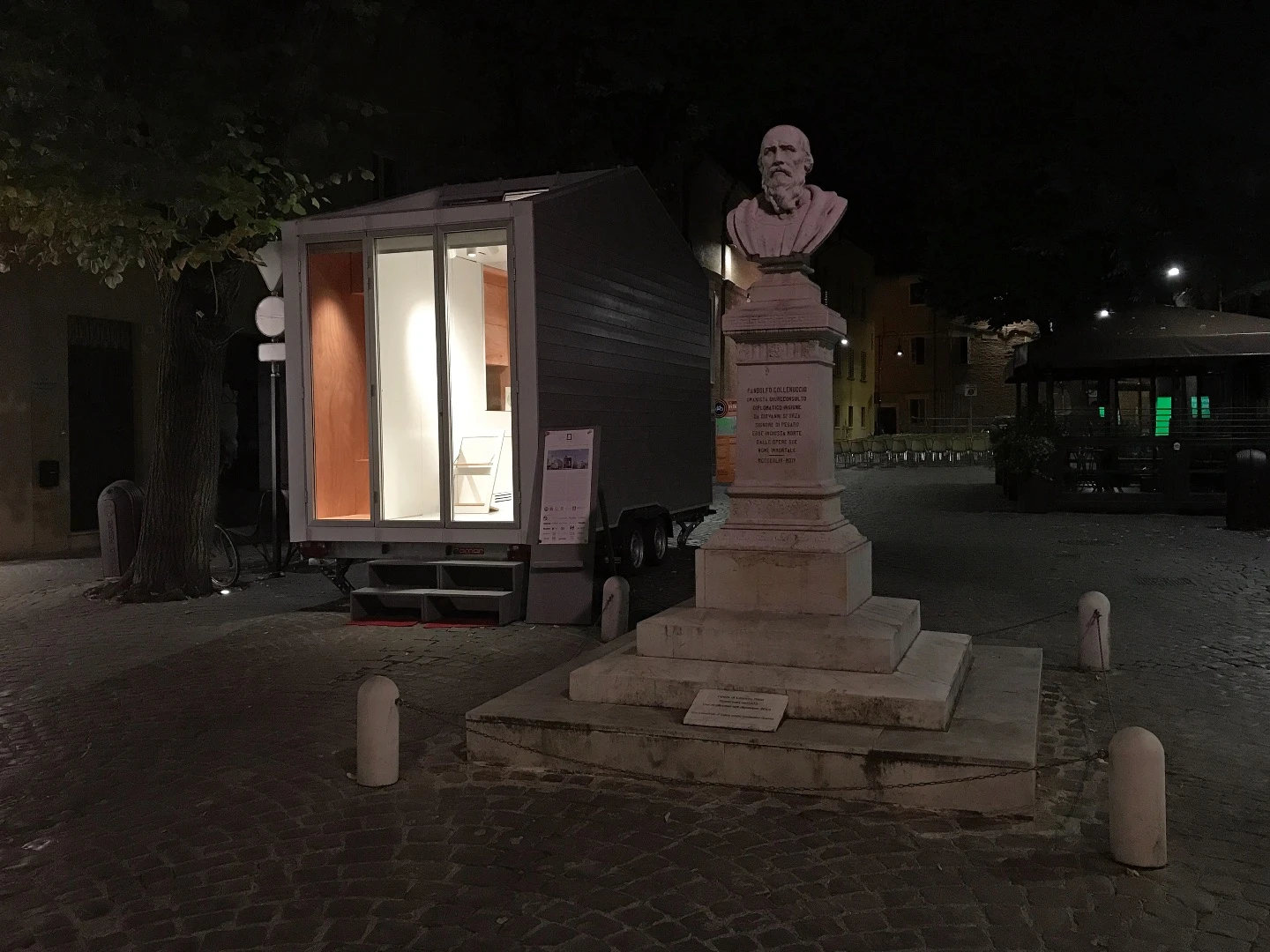 aVOID is currently based in Berlin's Bauhaus Archive Museum of Design
