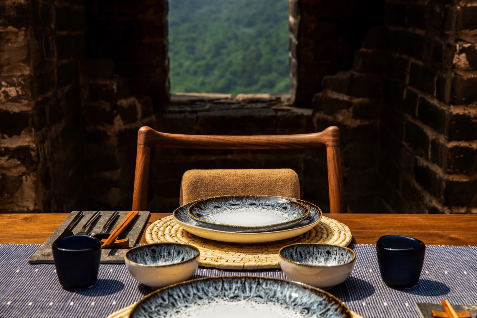 The evening on the wall will include a dinner and a classical music experience