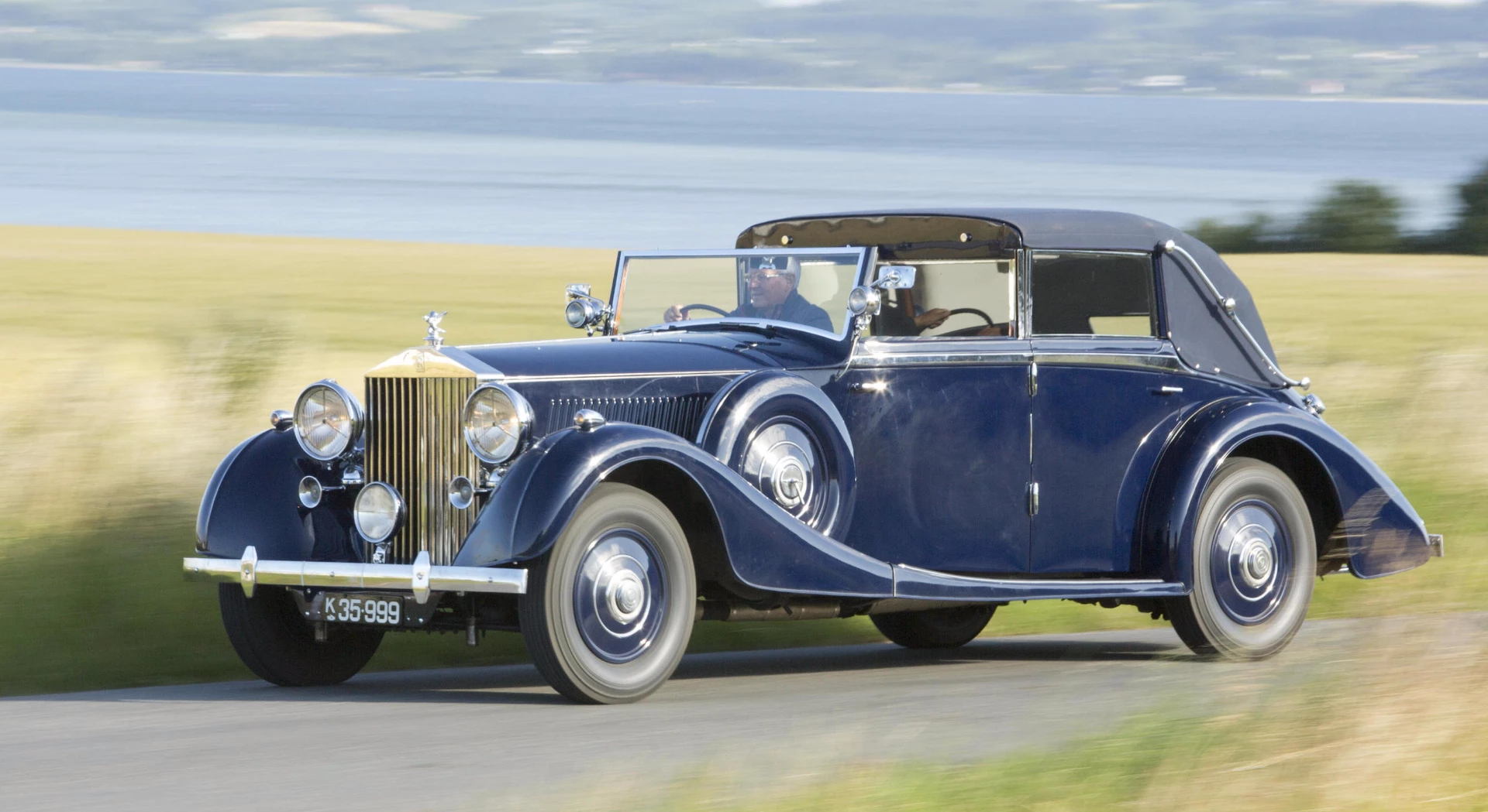 The ex-Hedy Lamarr and Fritz Mandl 1937 ROLLS-ROYCE PHANTOM III DROPHEAD COUPE sold for DKK 4,140,000