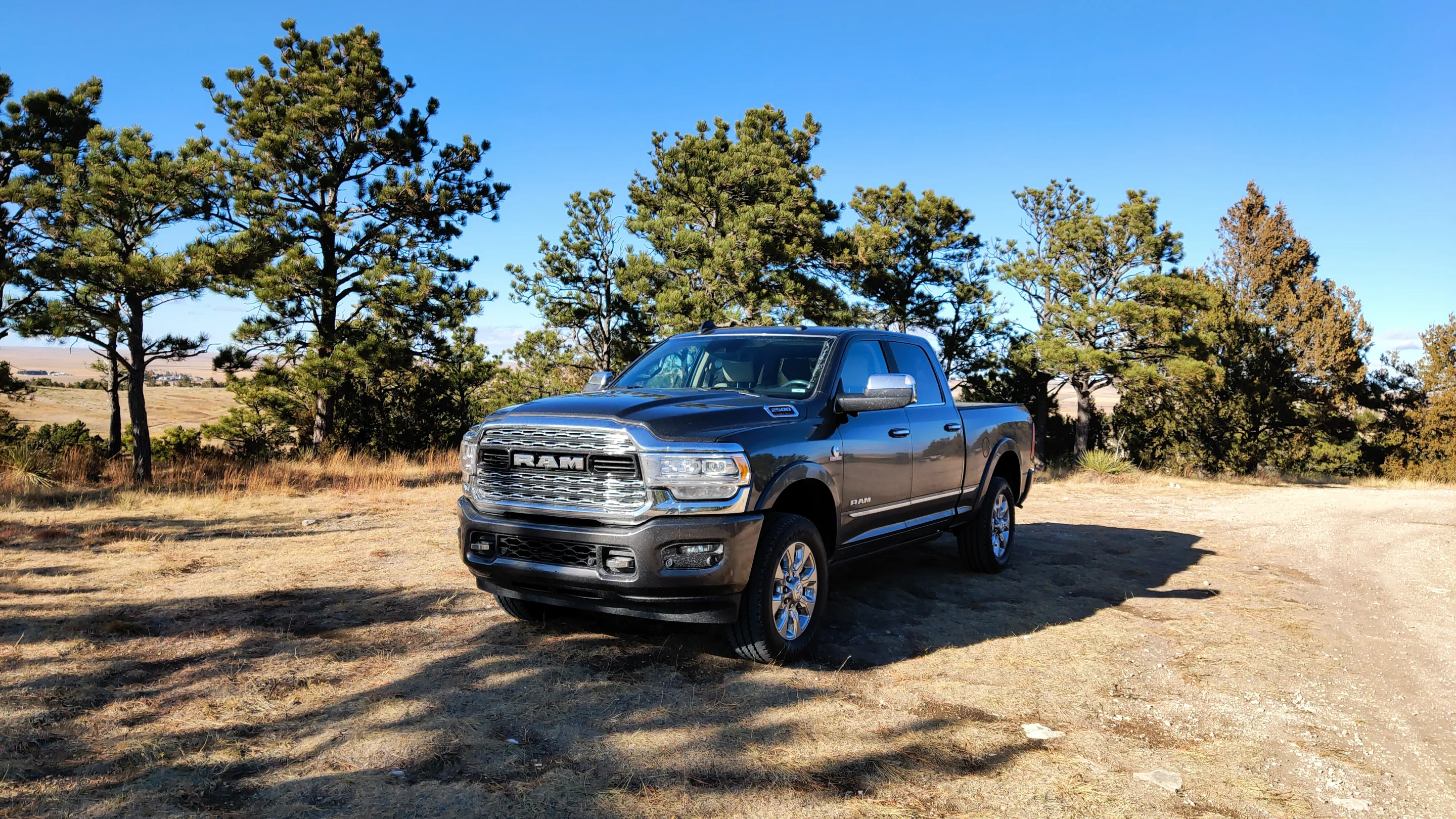 Both towing and hauling are relatively straightforward in the Ram 2500. Mostly just “load and go”
