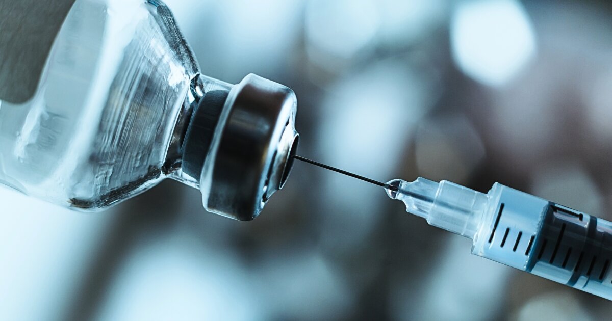 Cambridge Tests AI-Designed Universal Coronavirus Vaccine