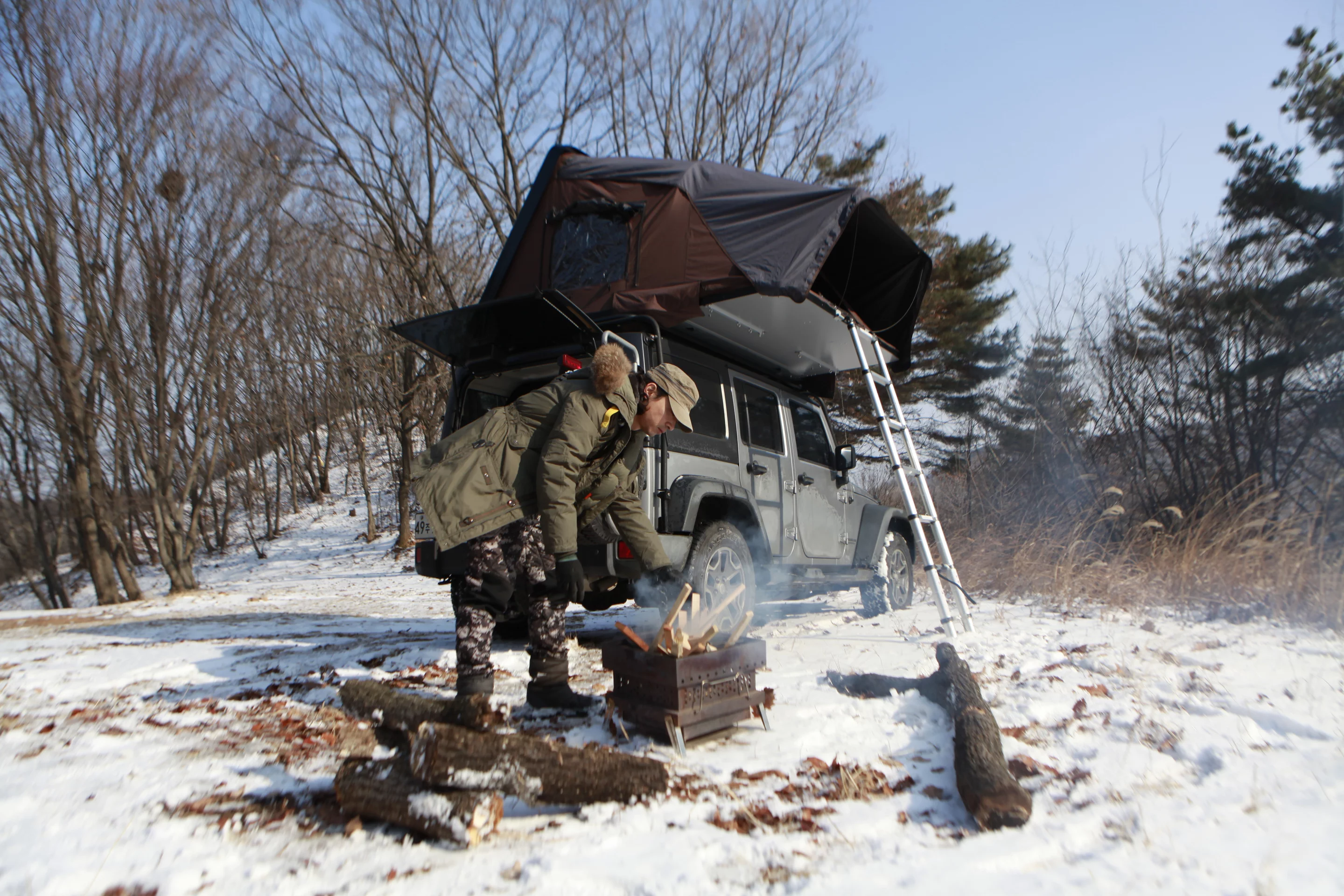 The Skycamp features an aluminum honeycomb floor