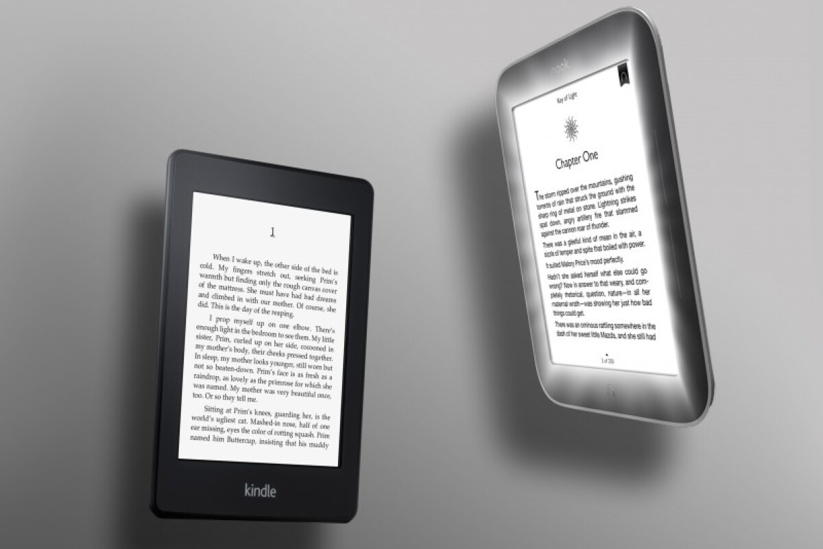 Kindle tactile Contre Kindle Paperwhite : la comparaison vidéo