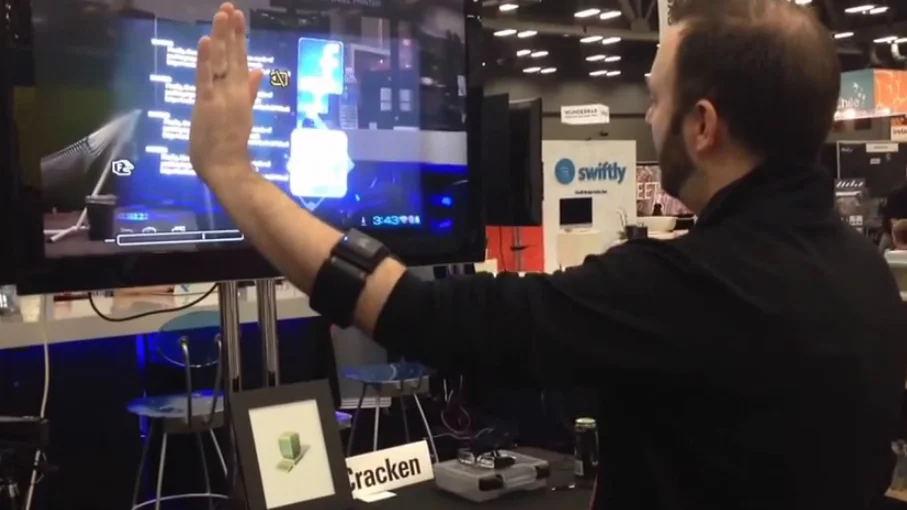 A Thalmic Labs Myo armband used with Epson Moverio smart glasses