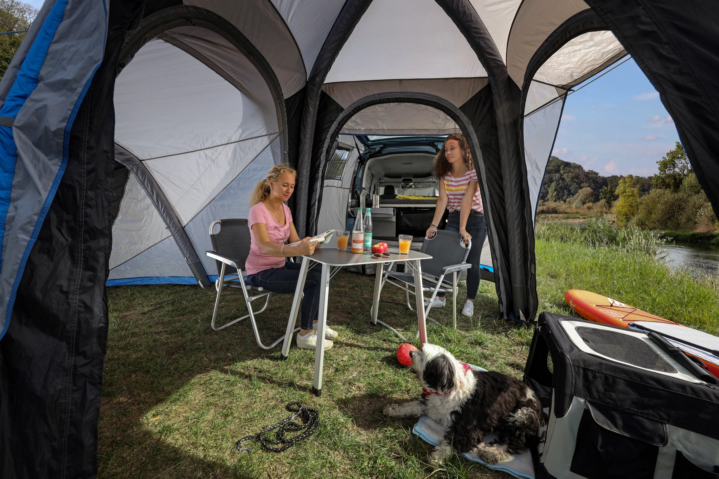 Inside the inflatable auxiliary tent, which pitches on the Caddy or on its own