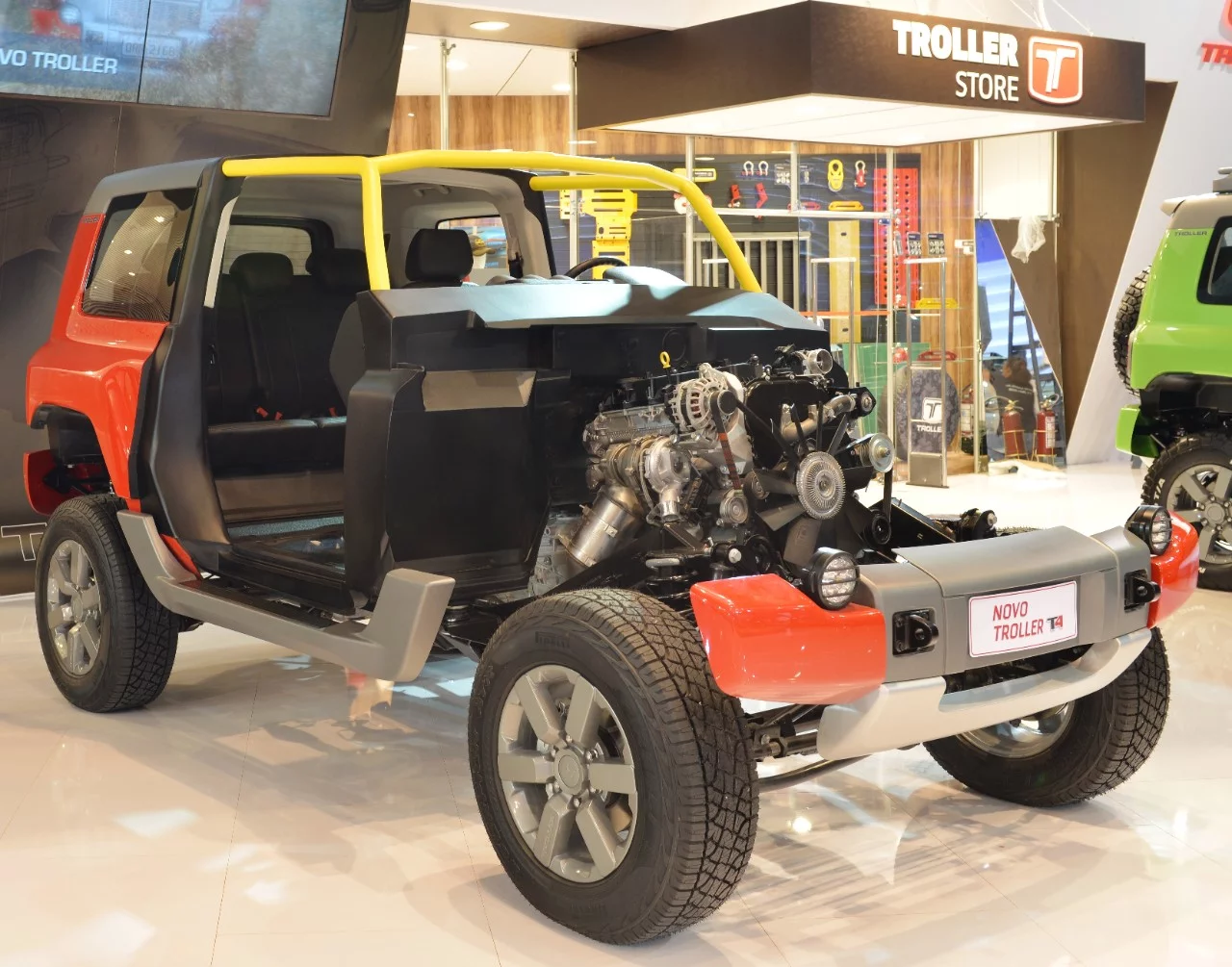 Troller T4 cutaway at the 2014 São Paulo Motor Show