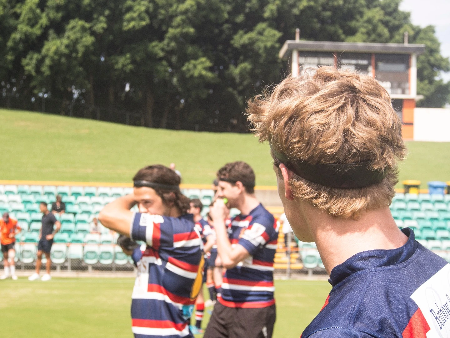 Through a companion app, data on force to the head can be sent along to medics, referees and coaches in real-time