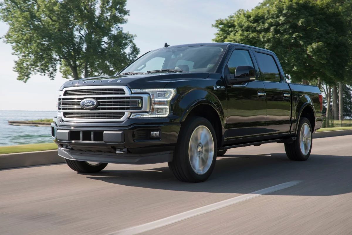 2019 Ford F150 Limited, the king of the F150 range, gets a Raptor-level heart