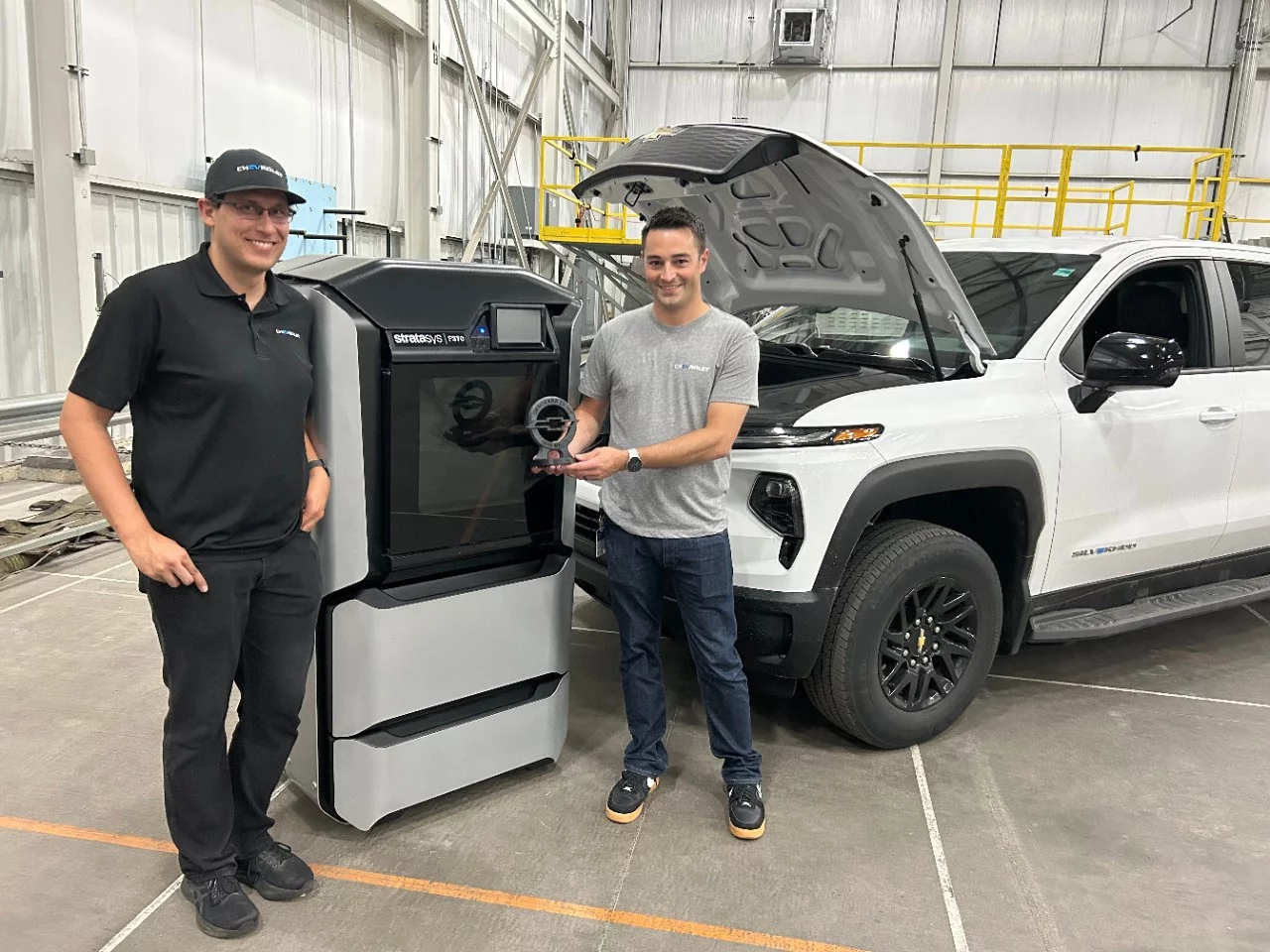 GM rewards itself with a 3D-printed trophy