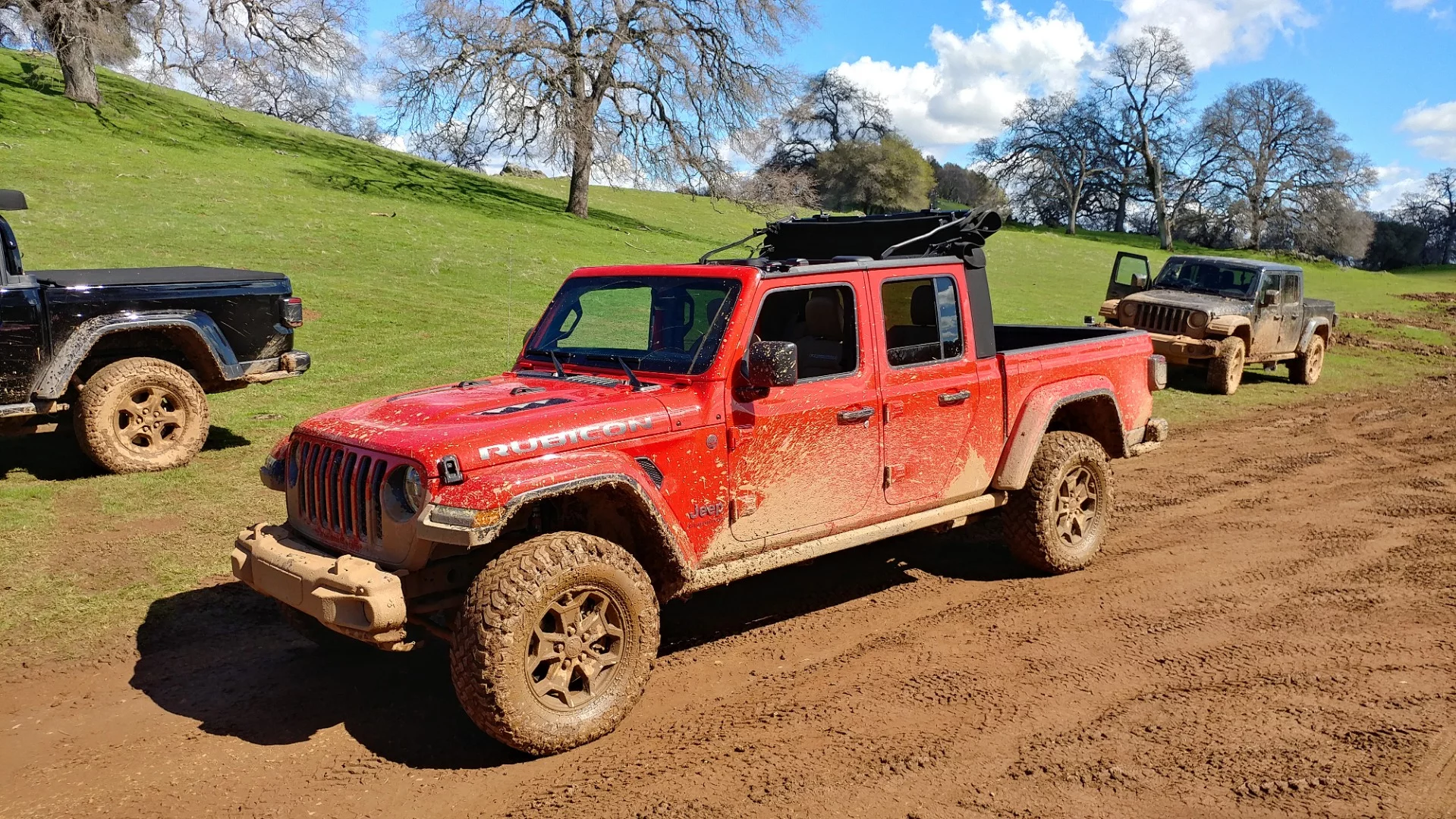 The Rubicon model includes a more aggressive off-road suite of goodies like a disconnecting sway bar, protective gear all around, and a steel front bumper that is tow- and winch-ready