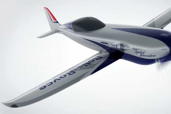 The electric aircraft will fly at over 300 mph (480 km/h)
