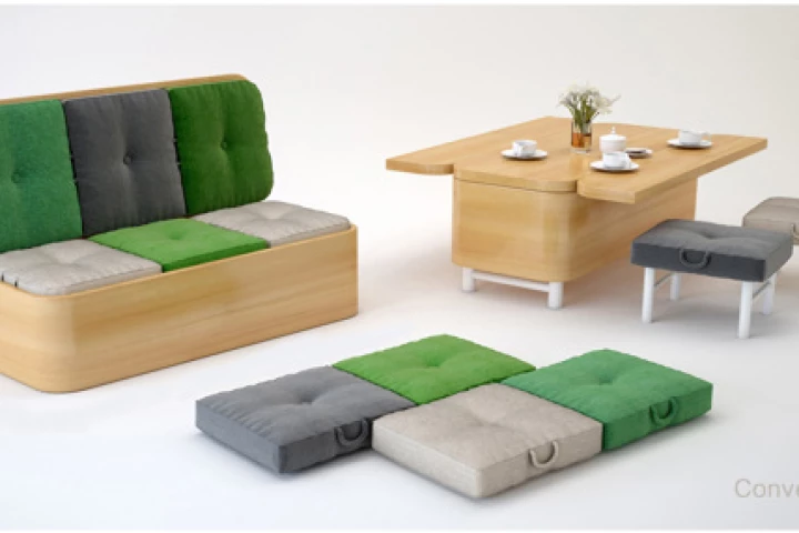 Convertible Sofa seen in both its forms (Photo: Julia Kononenko)