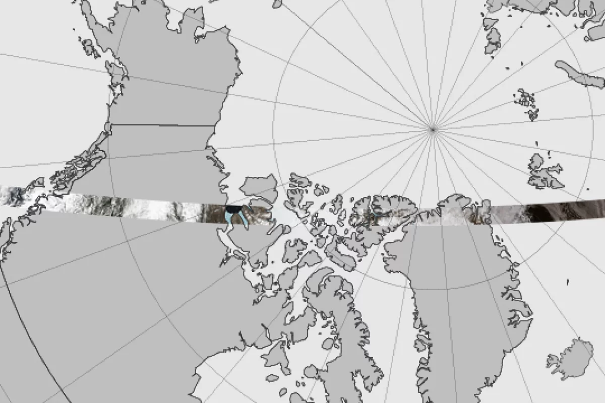 The new mosaic covers 6,800 kilometers (4,200 miles) of icy terrain (Image: NASA Earth Observatory)