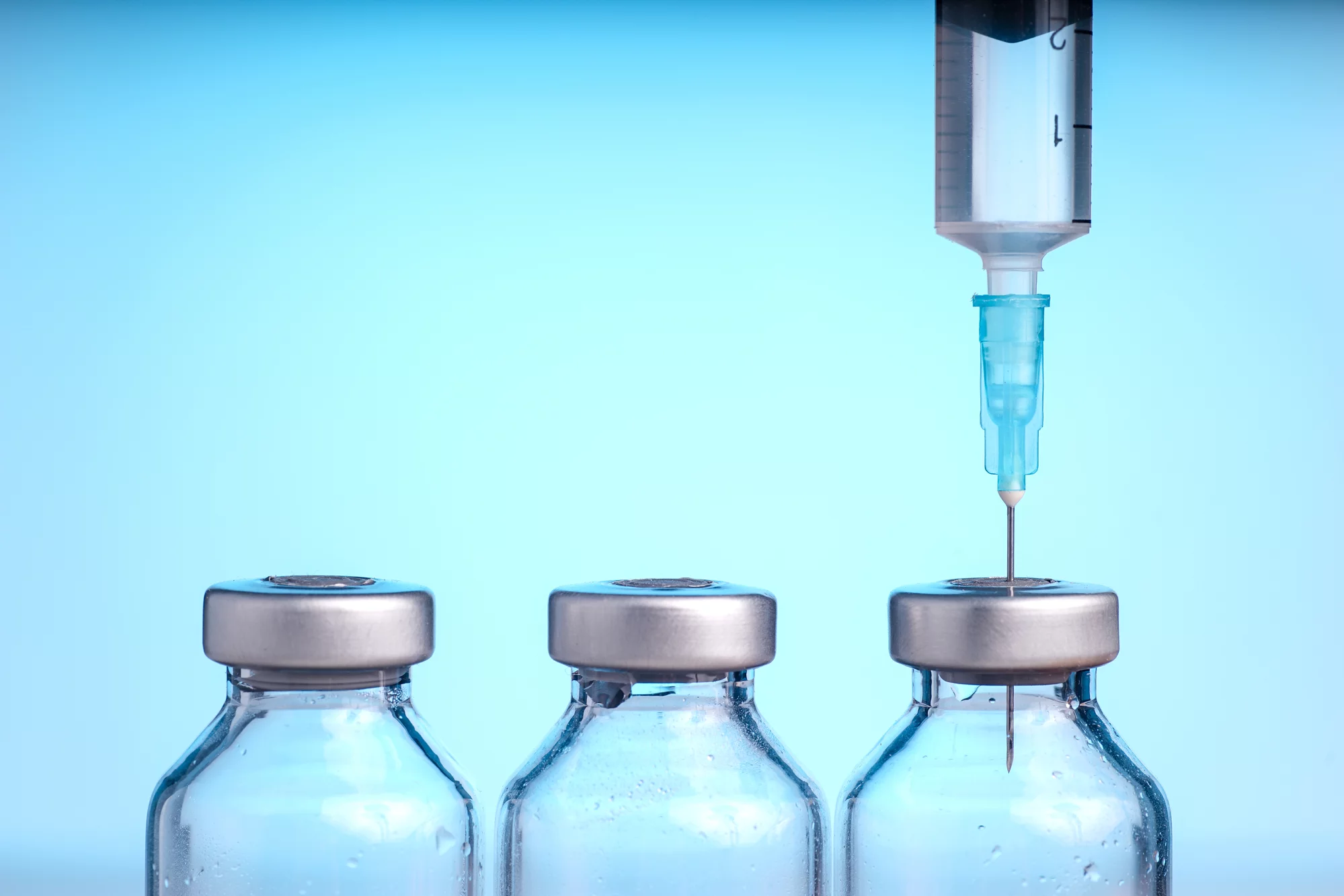 Caltech scientists have developed a new hybrid vaccine that combines features from mRNA and protein-based vaccines for better antibody responses