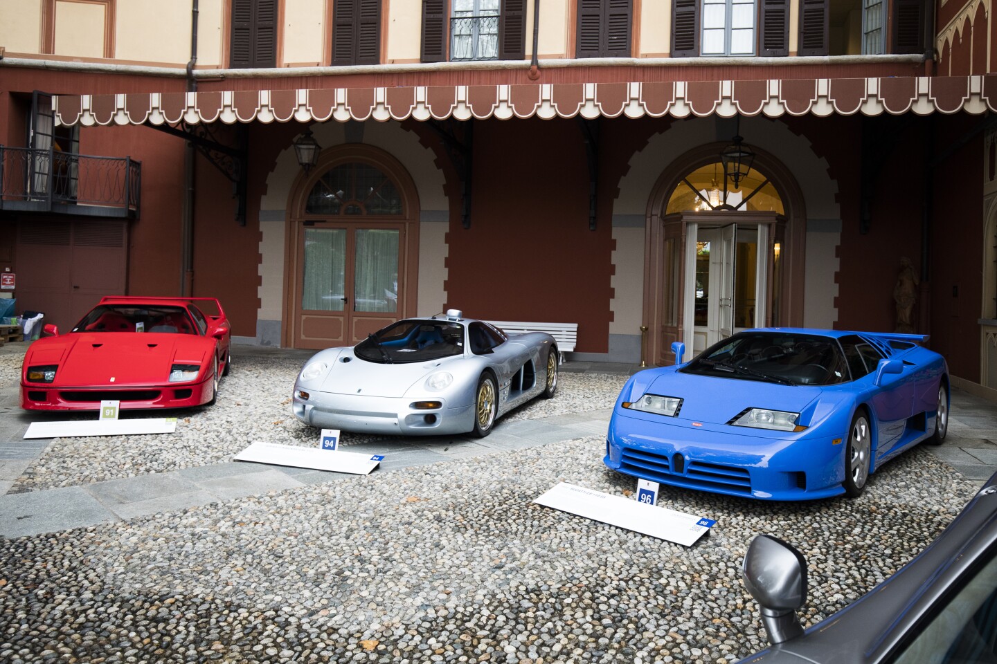 The class winner in Class H (Hypercars of the 1990s) was this 1993 Isdera Commendatore 112i Coupé and owned by Phillip Sarofim (US).